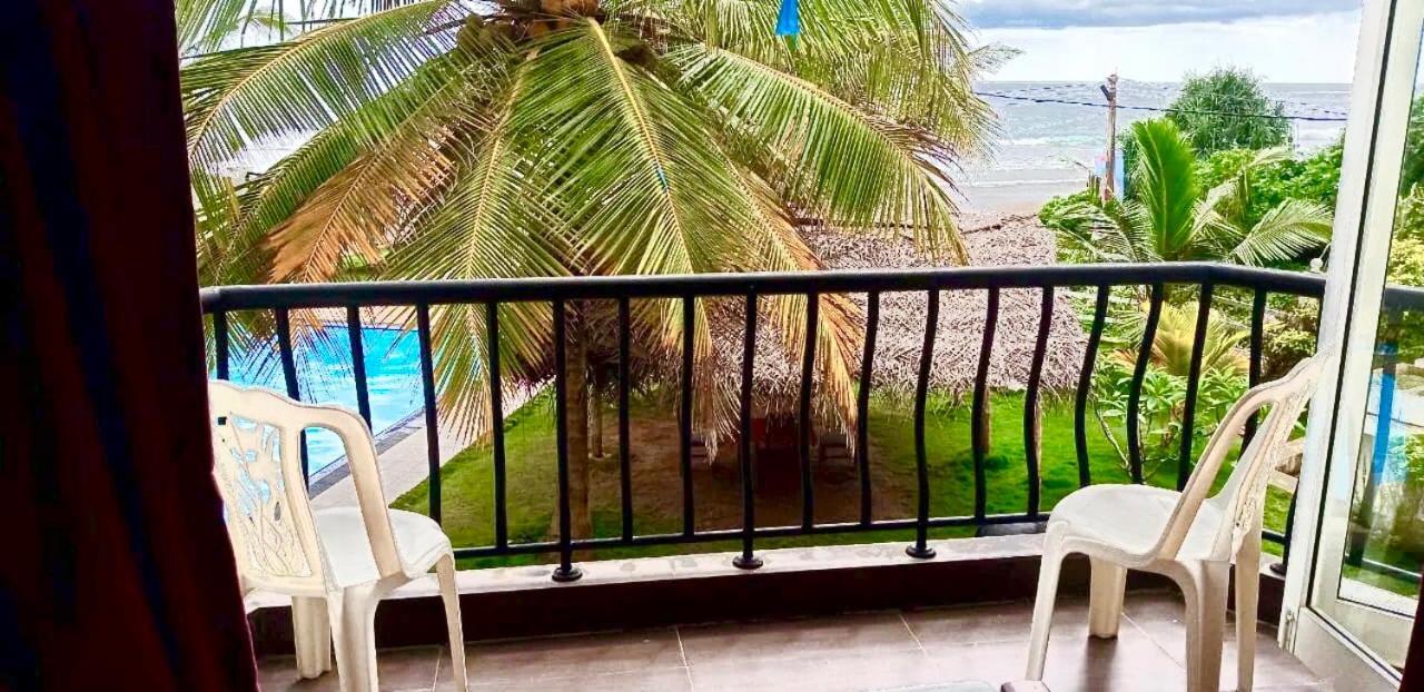 Crystal Resort Dikwella Bagian luar foto
