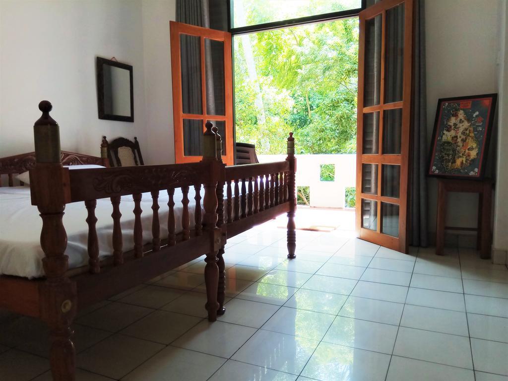 Crystal Resort Dikwella Bagian luar foto