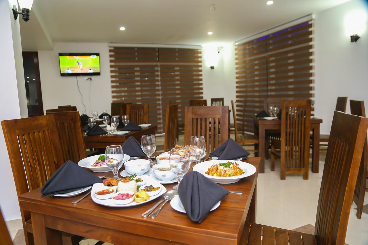 Crystal Resort Dikwella Bagian luar foto