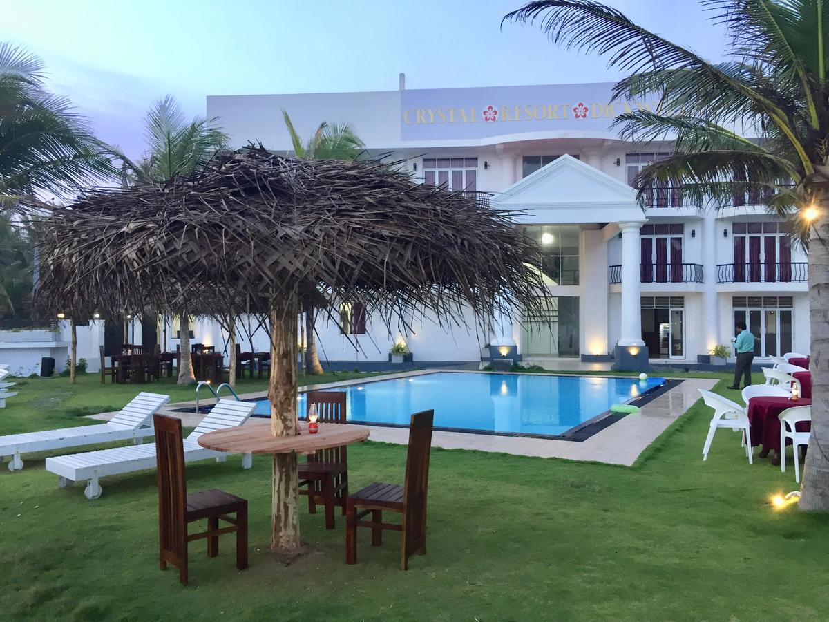 Crystal Resort Dikwella Bagian luar foto