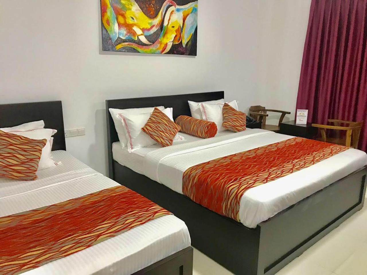 Crystal Resort Dikwella Bagian luar foto