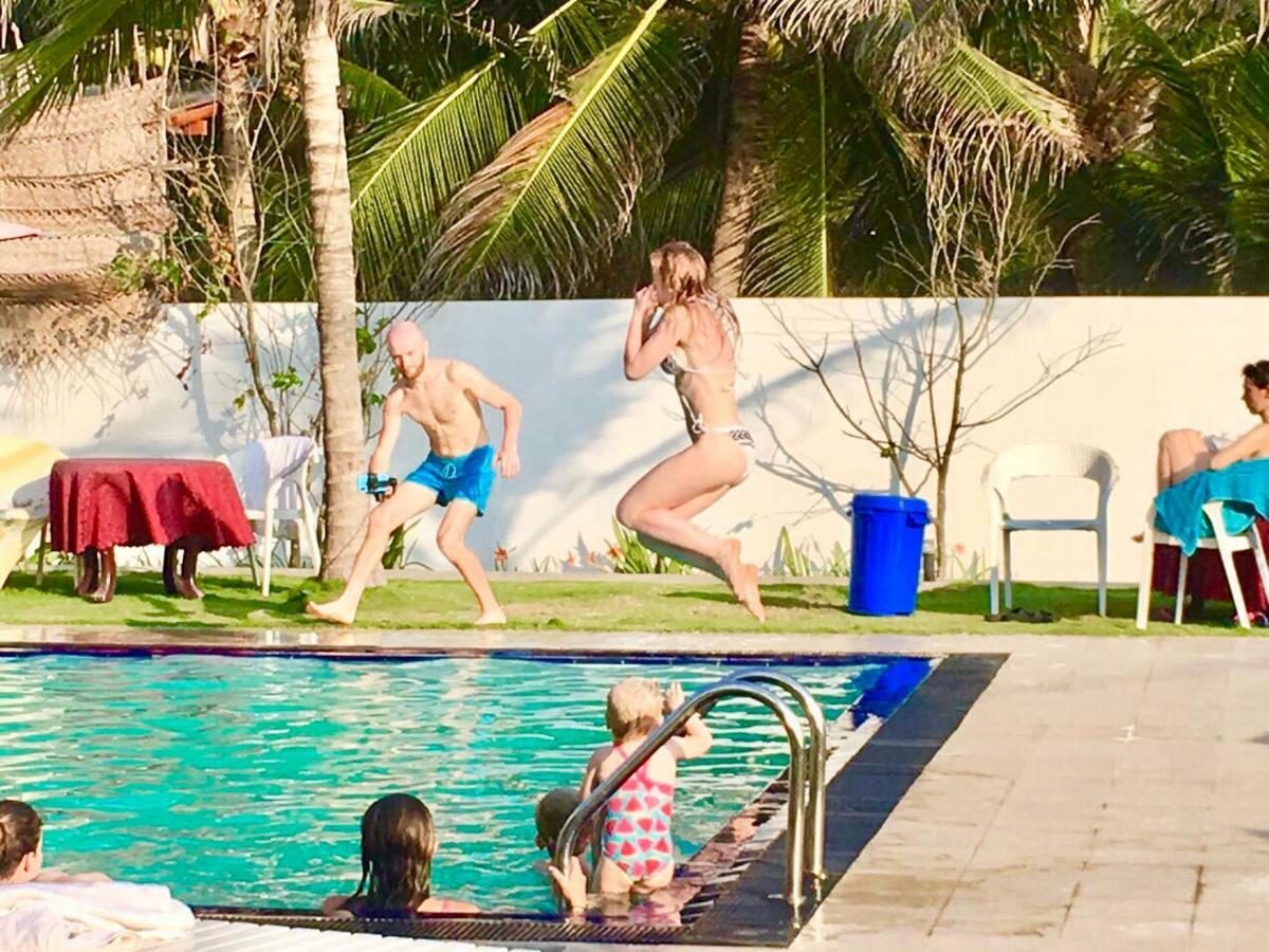 Crystal Resort Dikwella Bagian luar foto