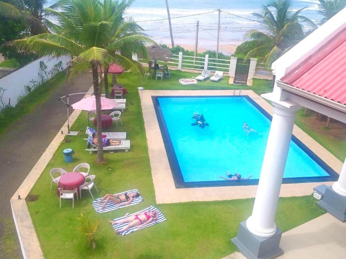Crystal Resort Dikwella Bagian luar foto